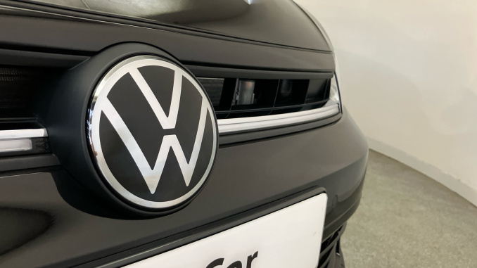 Volkswagen Polo 1.0 TSI 115 Black Edition 5dr DSG Petrol Hatchback - Image 37